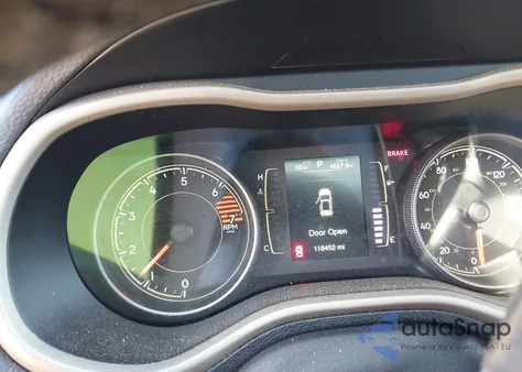 2017 Jeep Cherokee Latitude Fwd из США, поврежденный, VIN 1C4PJLCBXHW643250